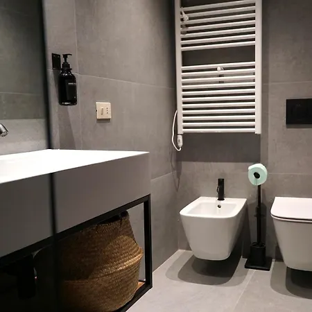 Sanbe 17 Loft House Vakantiehuis Bergamo