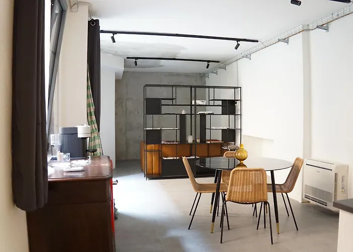 Sanbe 17 Loft House Hébergement de vacances *